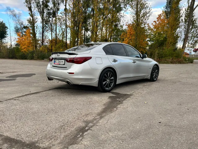 Infiniti Q50 - фото 3