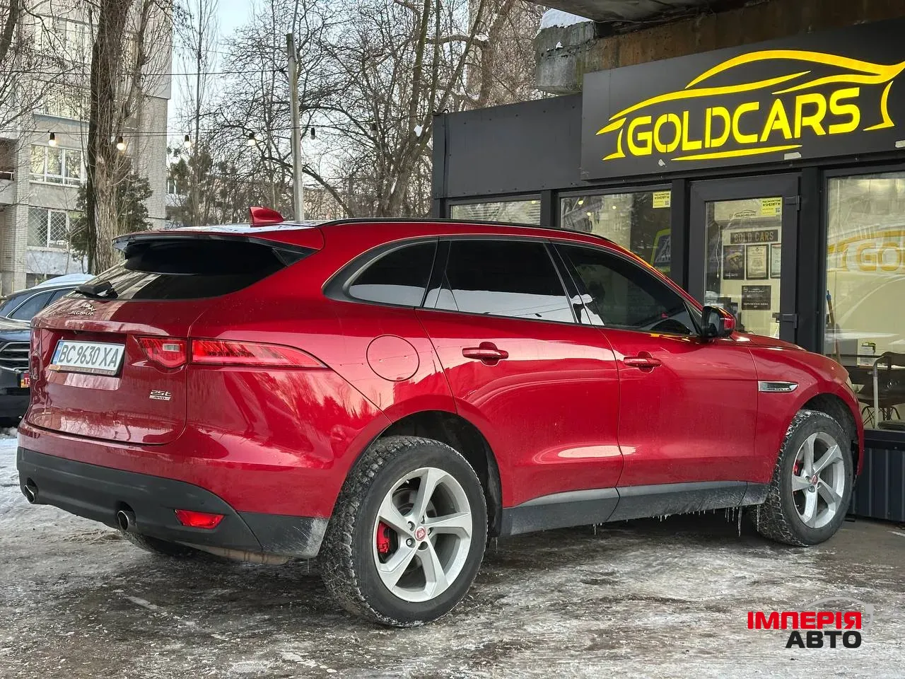 Jaguar F-Pace - фото 2