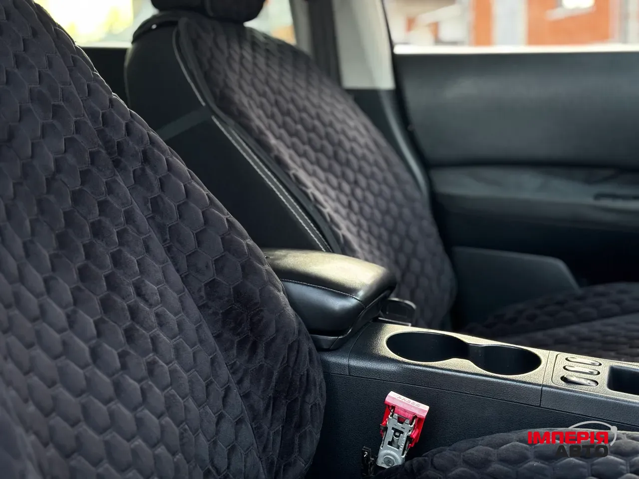 Nissan Qashqai - фото 9