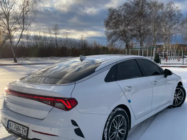 Kia K5 - фото 3