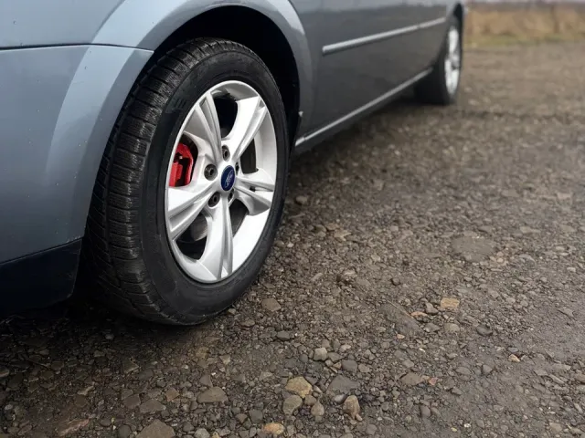 Ford Mondeo - фото 4