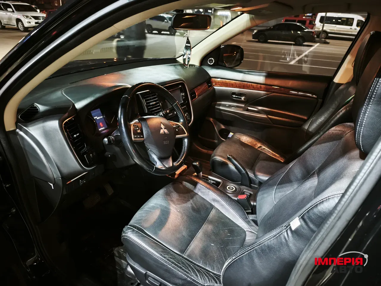 Mitsubishi Outlander - фото 22