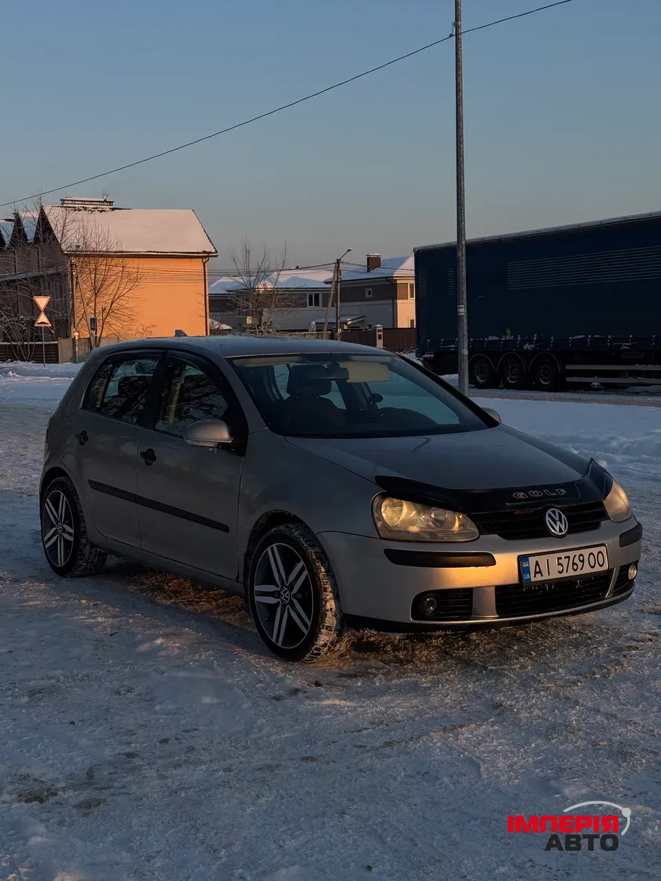 Volkswagen Golf - фото 6
