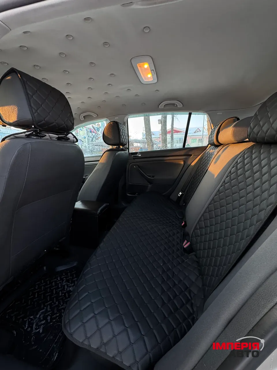 Volkswagen Golf - фото 4