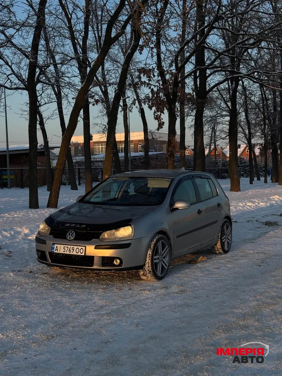 Volkswagen Golf - фото 1
