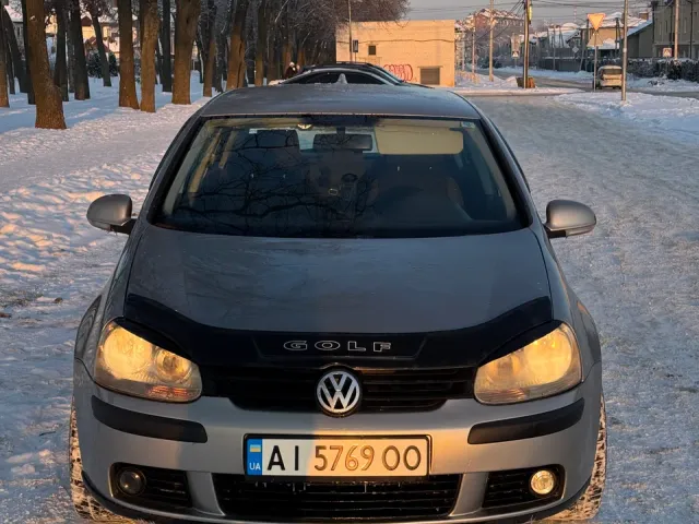 Volkswagen Golf - фото 5