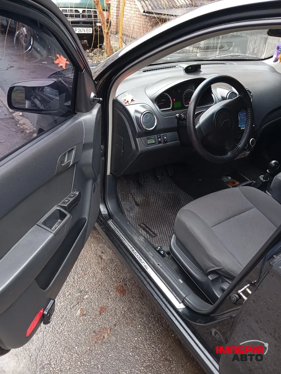 Chevrolet Aveo - фото 3