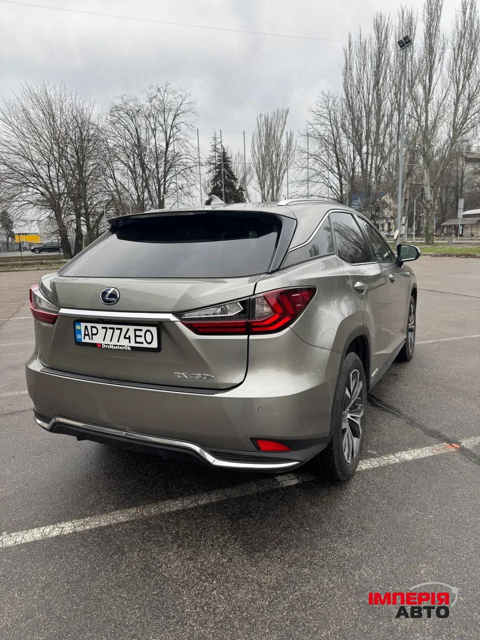 Lexus RX - фото 10