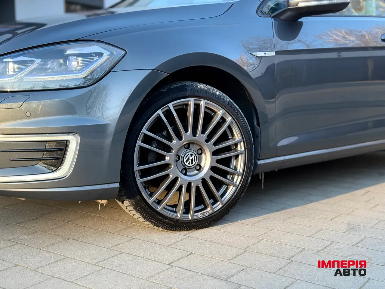 Volkswagen Golf - фото 3