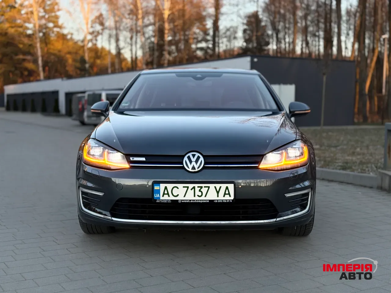 Volkswagen Golf - фото 40