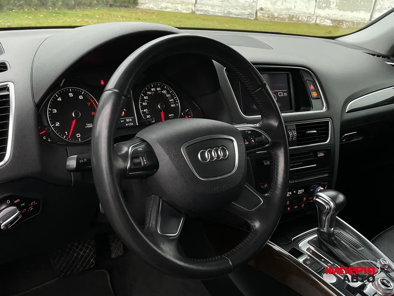 Audi Q5 - фото 16