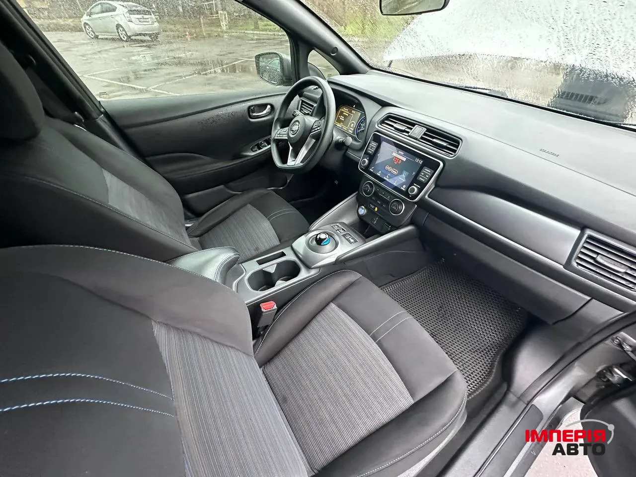 Nissan Leaf - фото 19