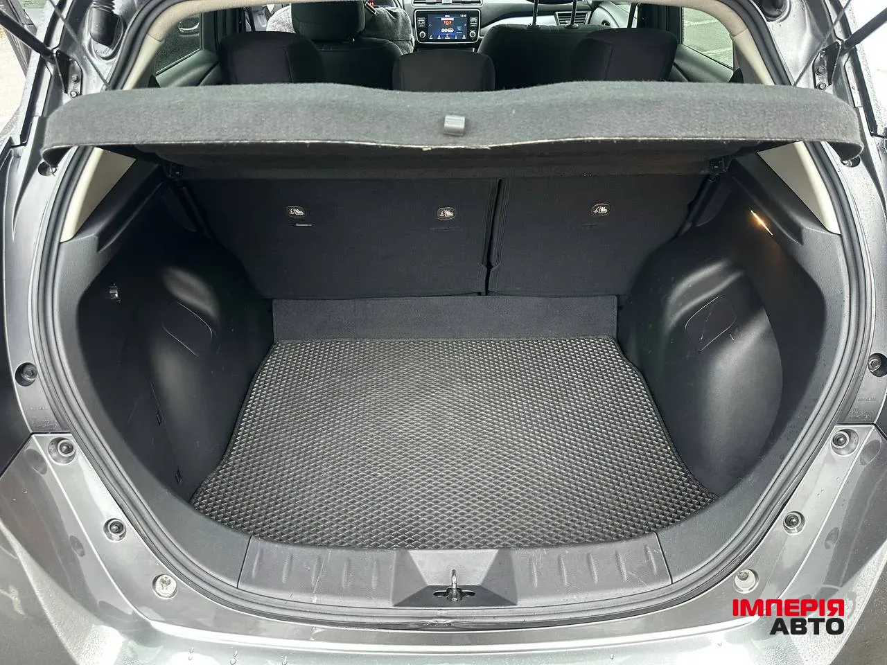 Nissan Leaf - фото 31