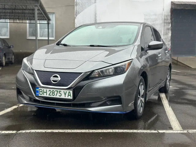 Nissan Leaf - фото 5