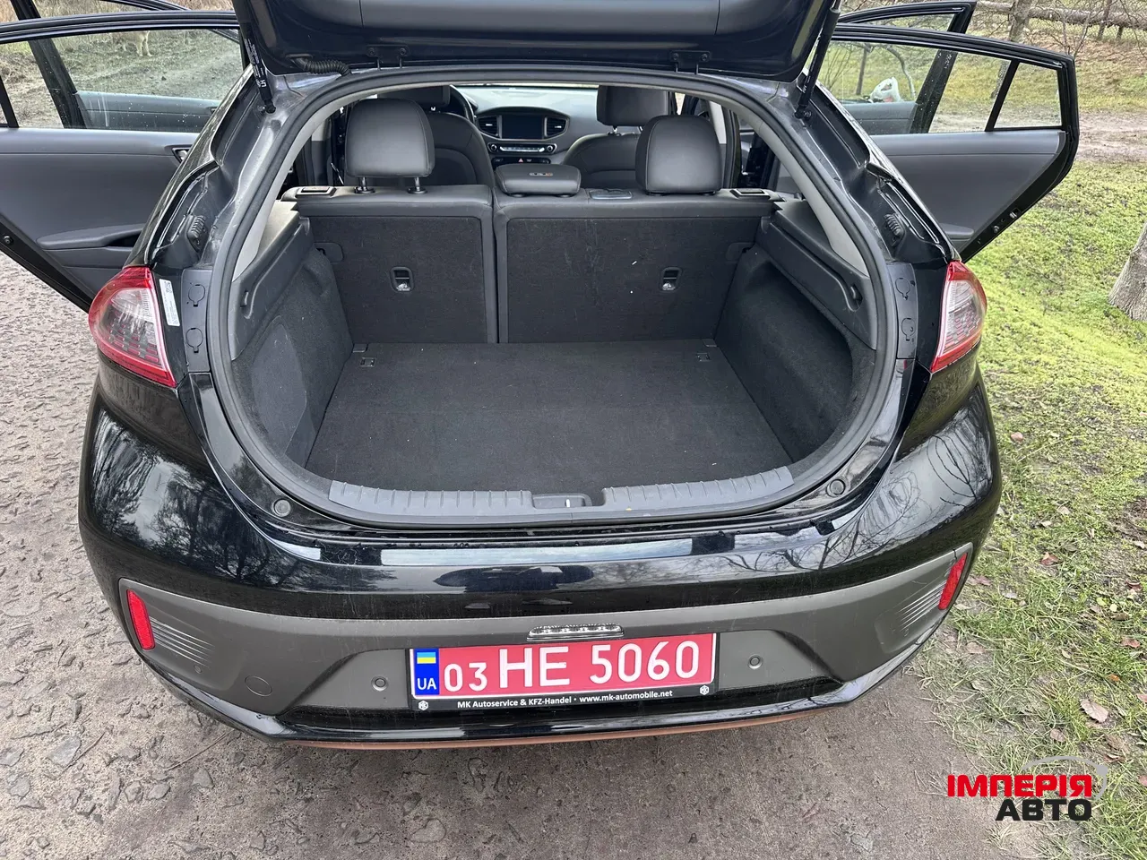 Hyundai IONIQ - фото 8