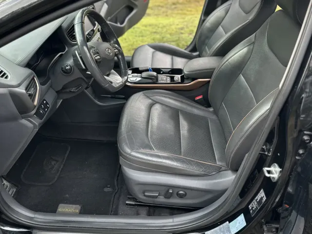 Hyundai IONIQ - фото 5