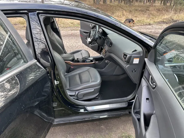 Hyundai IONIQ - фото 3