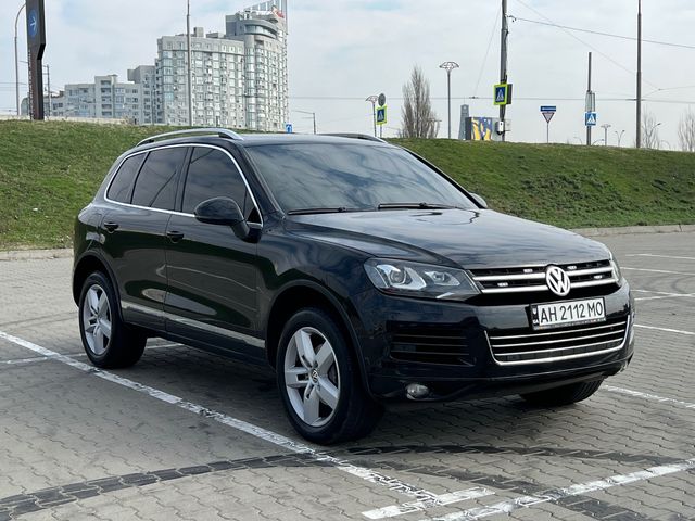 Volkswagen Touareg - фото 3