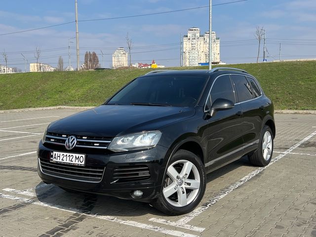 Volkswagen Touareg - фото 5