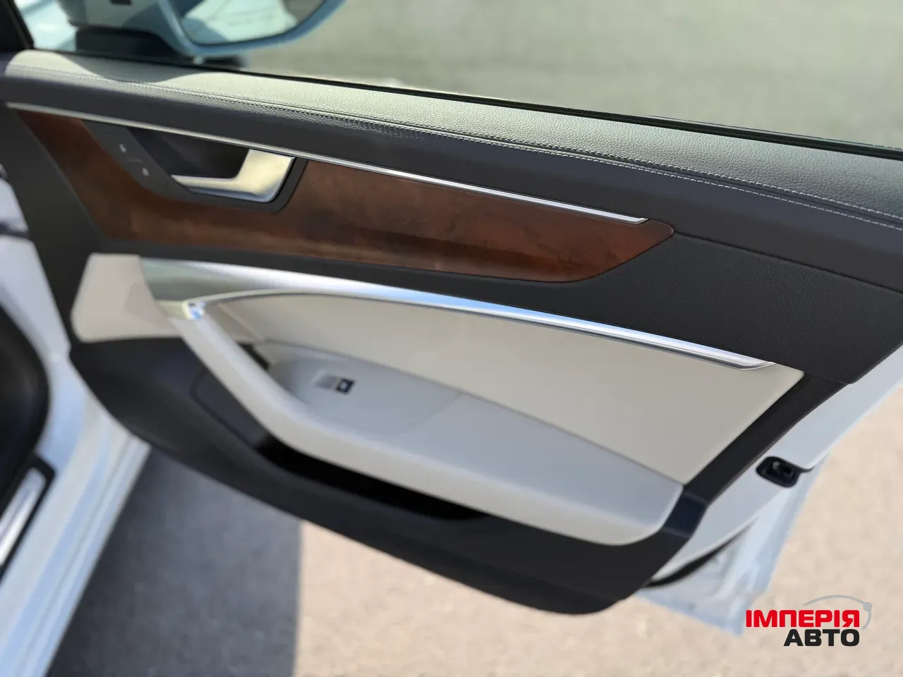 Audi A6 - фото 19