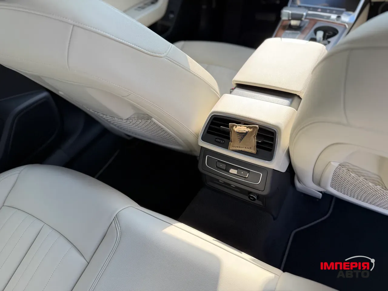 Audi A6 - фото 20