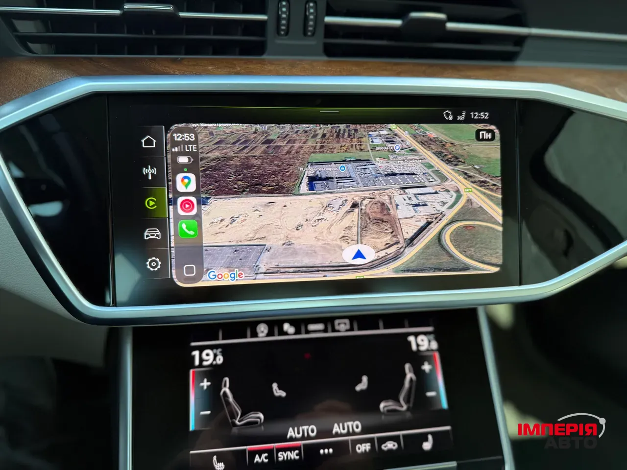 Audi A6 - фото 29