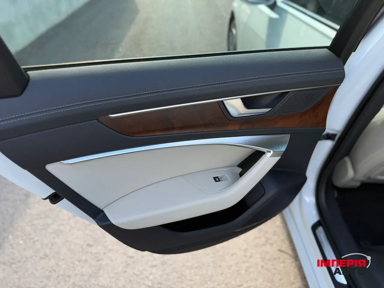 Audi A6 - фото 38