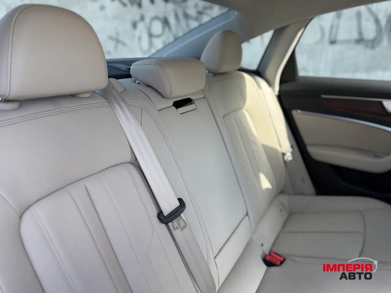 Audi A6 - фото 22