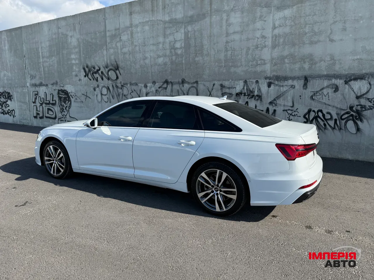 Audi A6 - фото 6