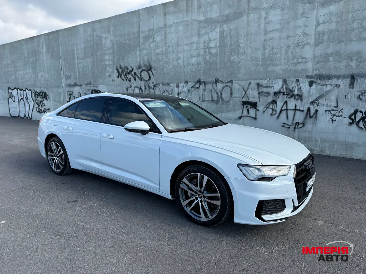 Audi A6 - фото 12