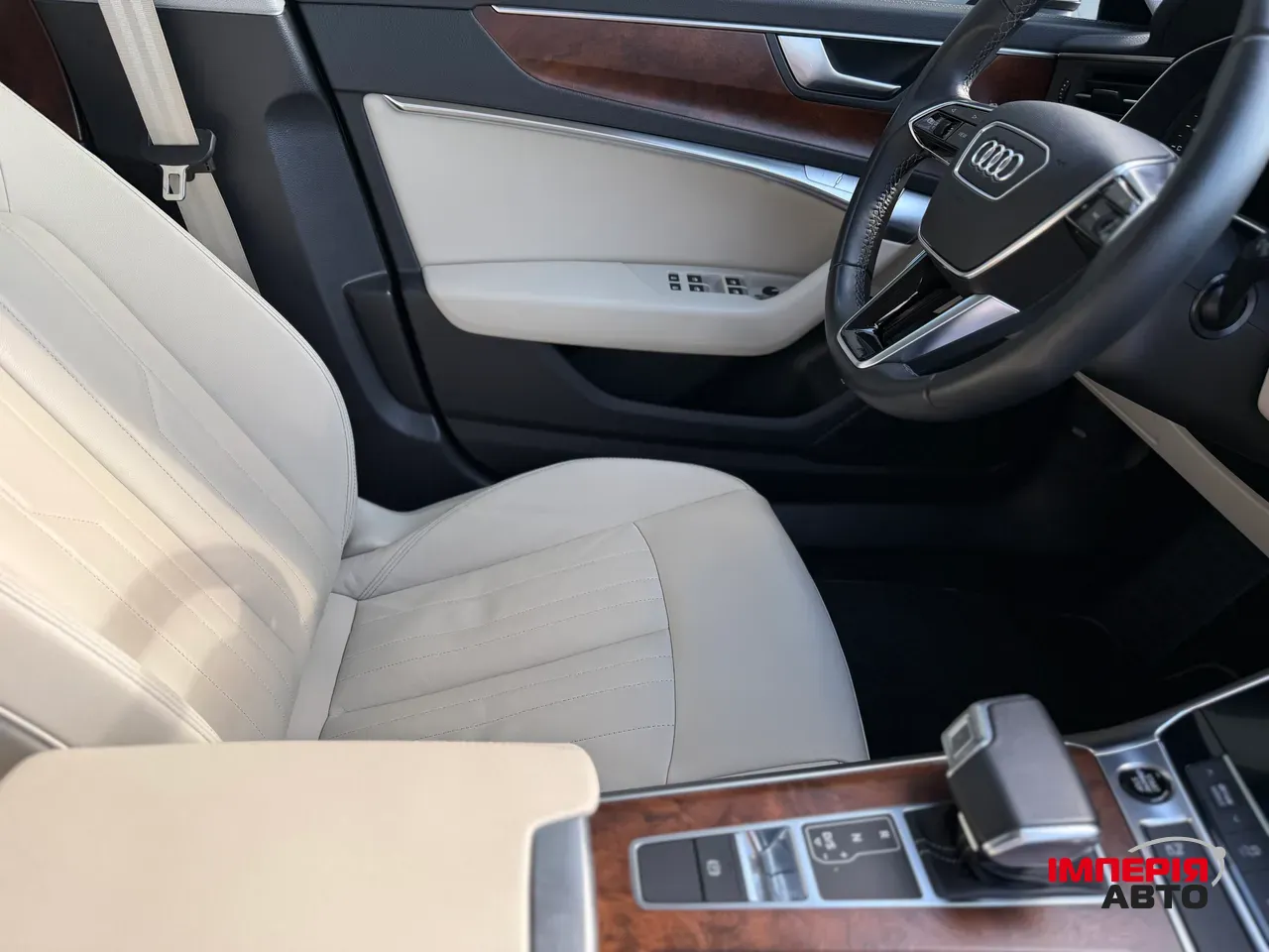 Audi A6 - фото 24