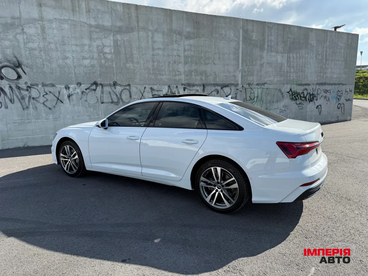 Audi A6 - фото 2