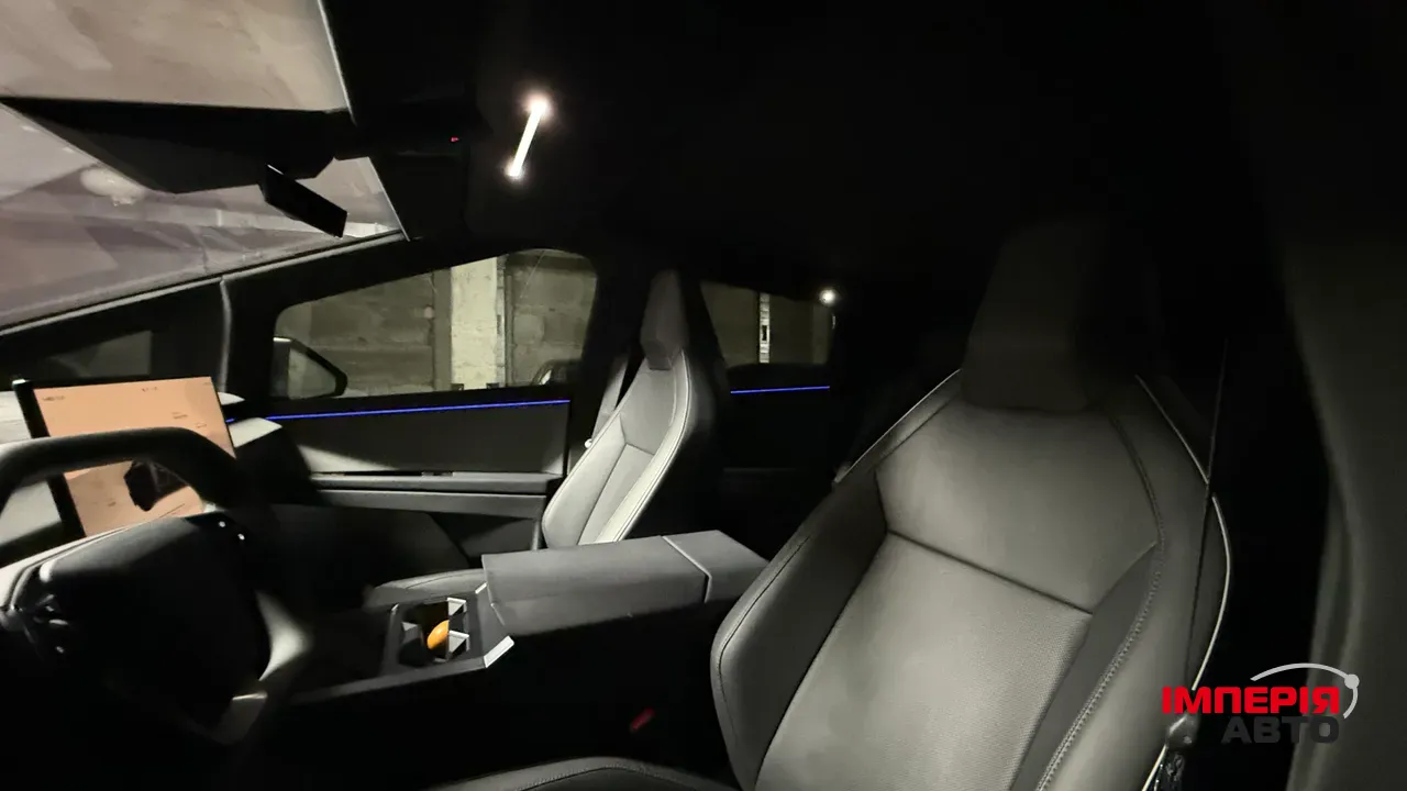 Tesla Cybertruck - фото 17
