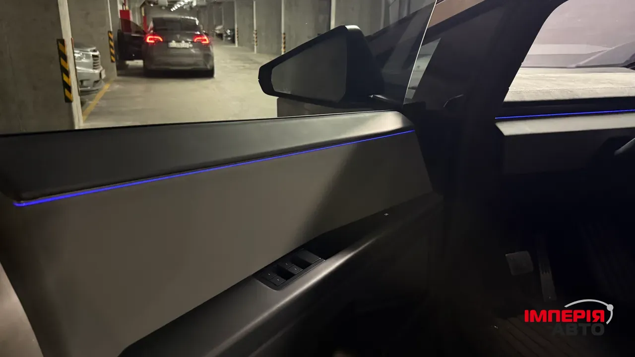 Tesla Cybertruck - фото 16