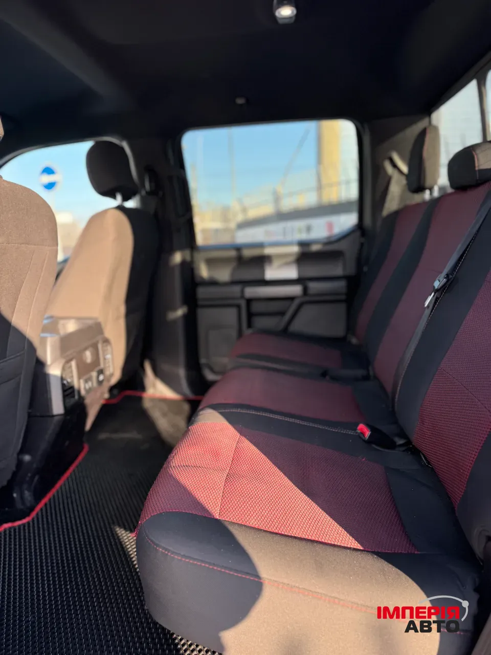 Ford F-150 - фото 11