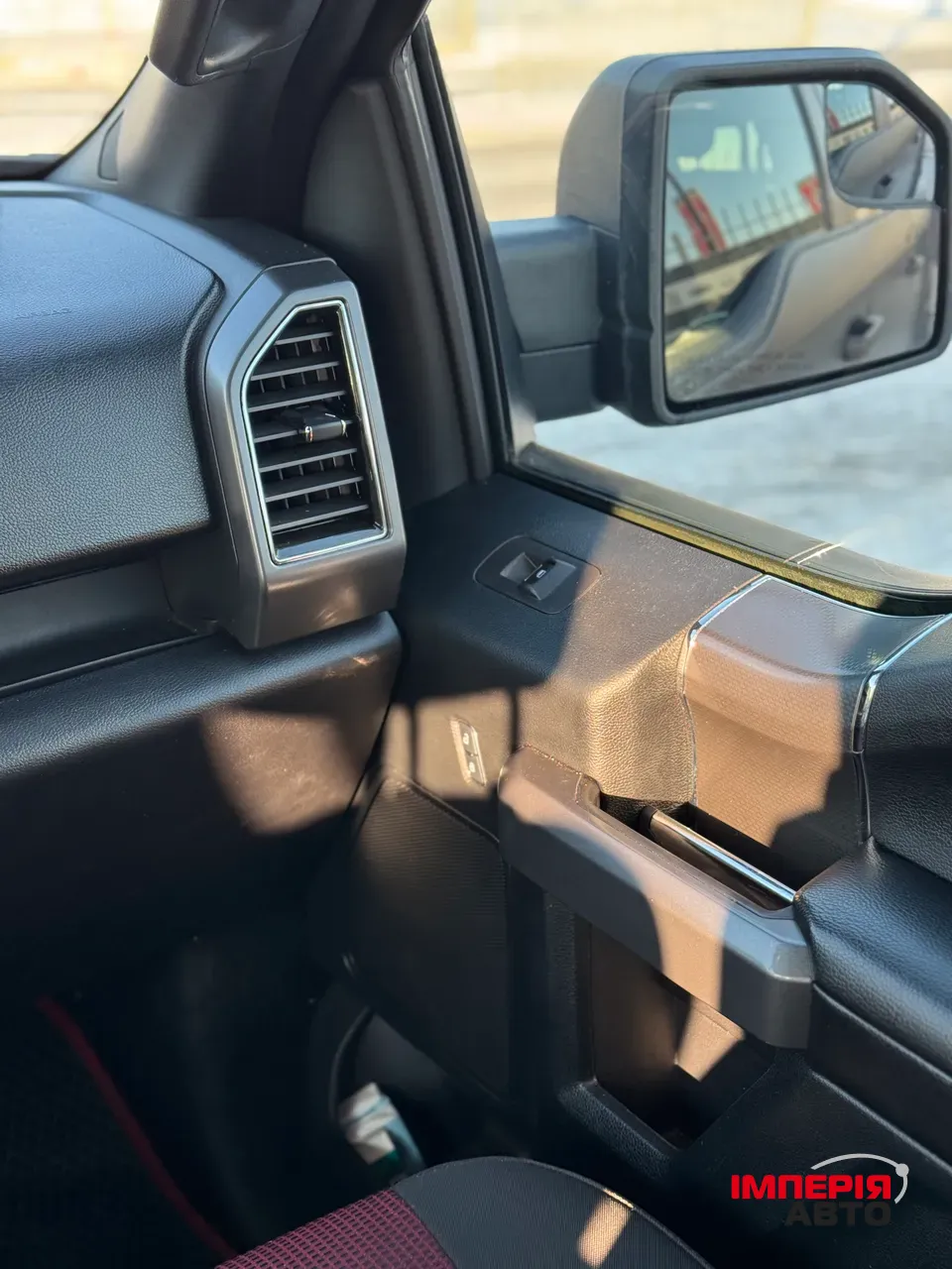 Ford F-150 - фото 15