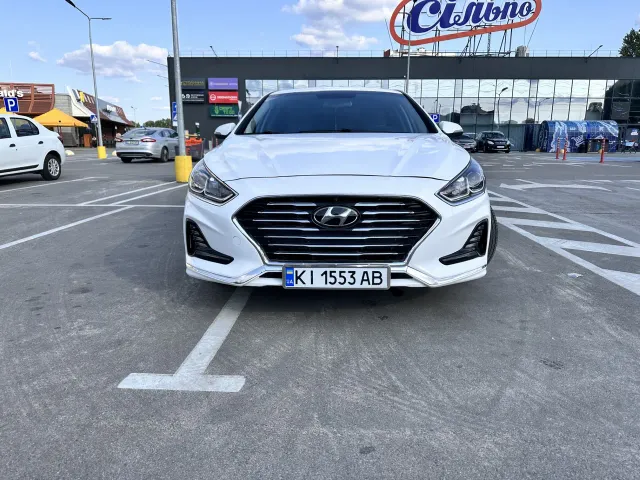 Hyundai Sonata - фото 2