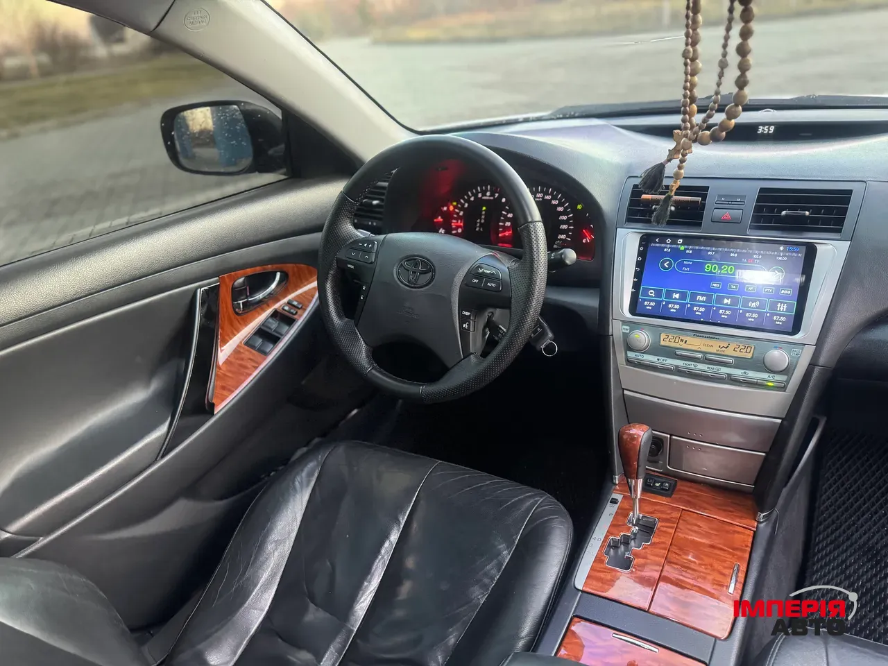 Toyota Camry - фото 15