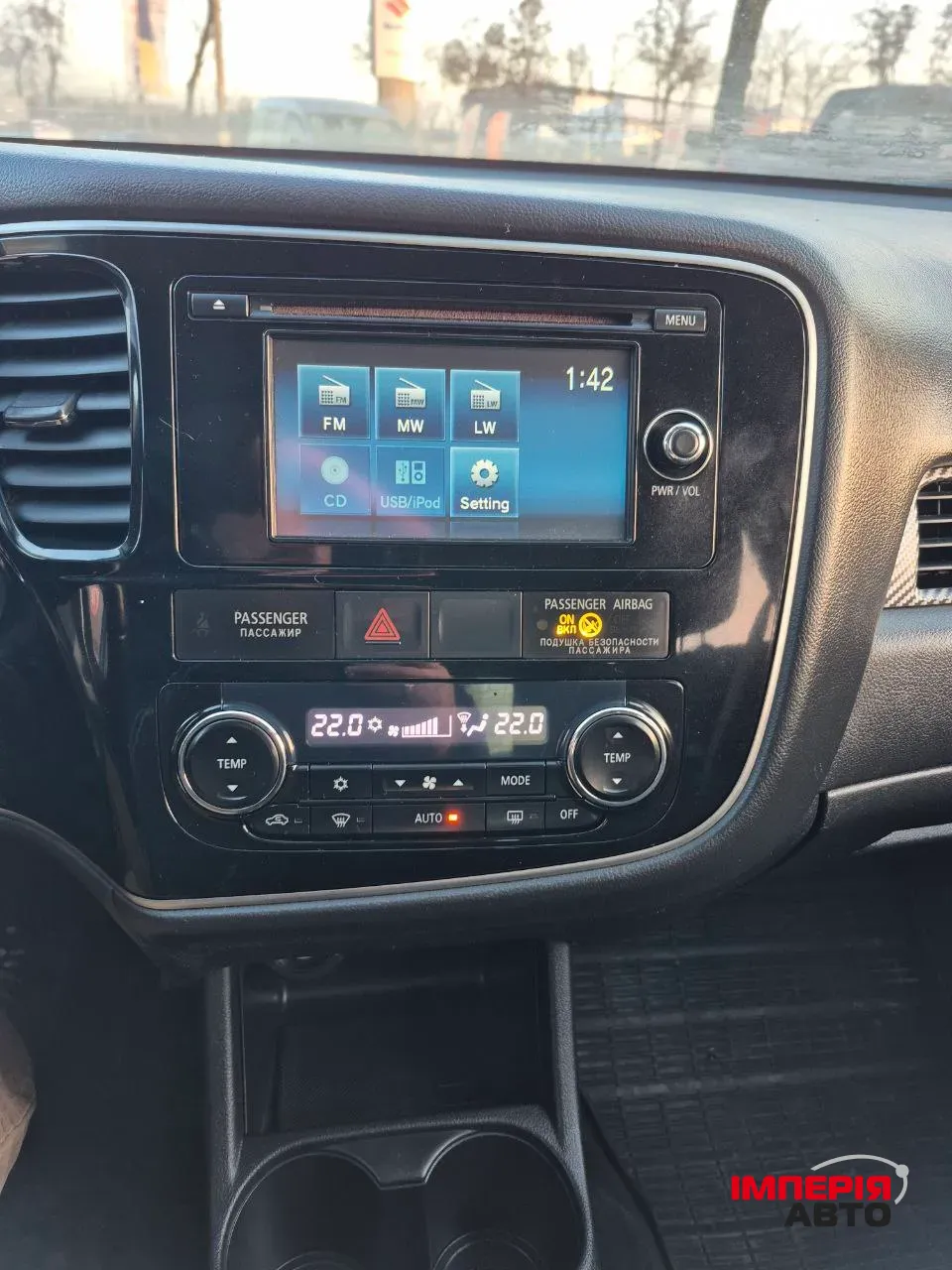 Mitsubishi Outlander - фото 9