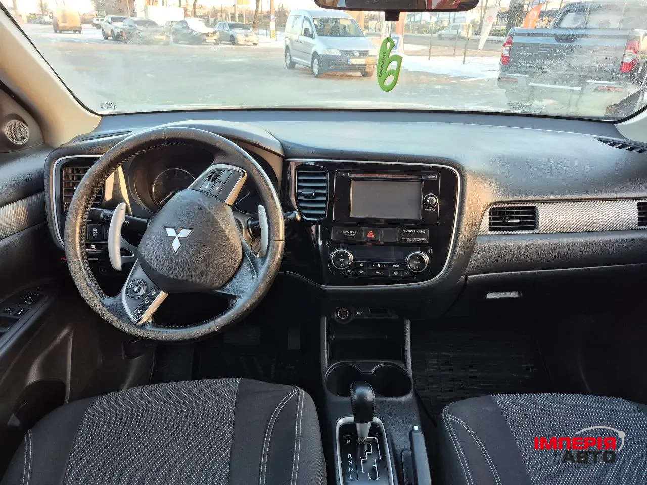 Mitsubishi Outlander - фото 7