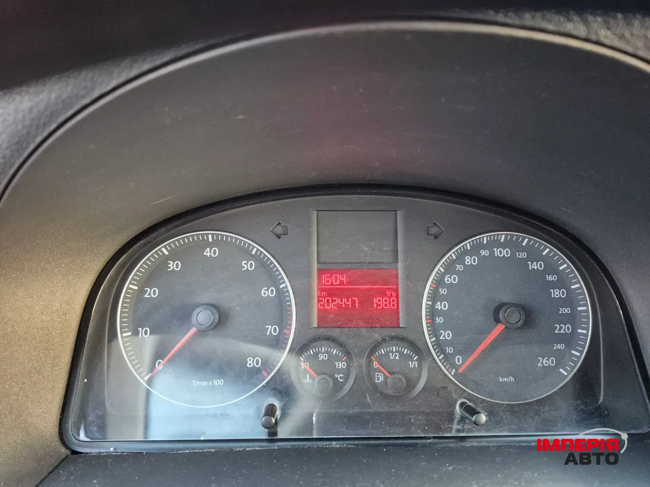 Volkswagen Caddy - фото 7