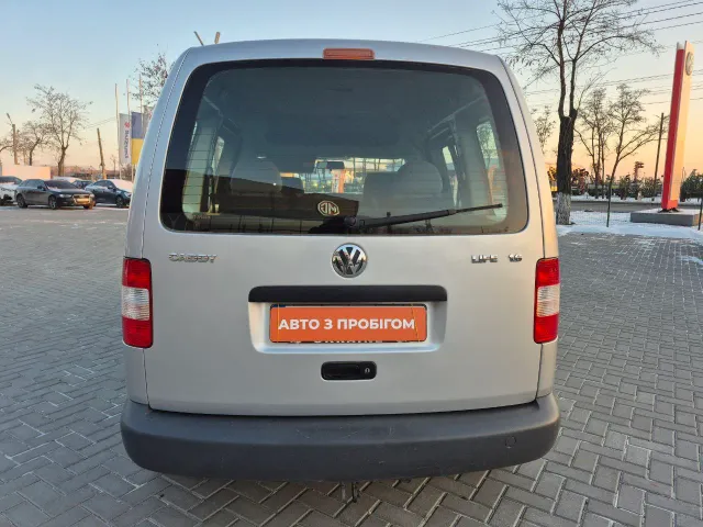 Volkswagen Caddy - фото 4