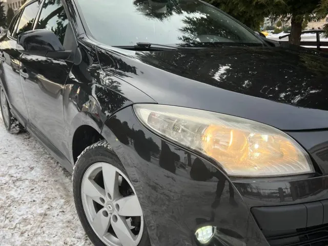 Renault Megane - фото 4