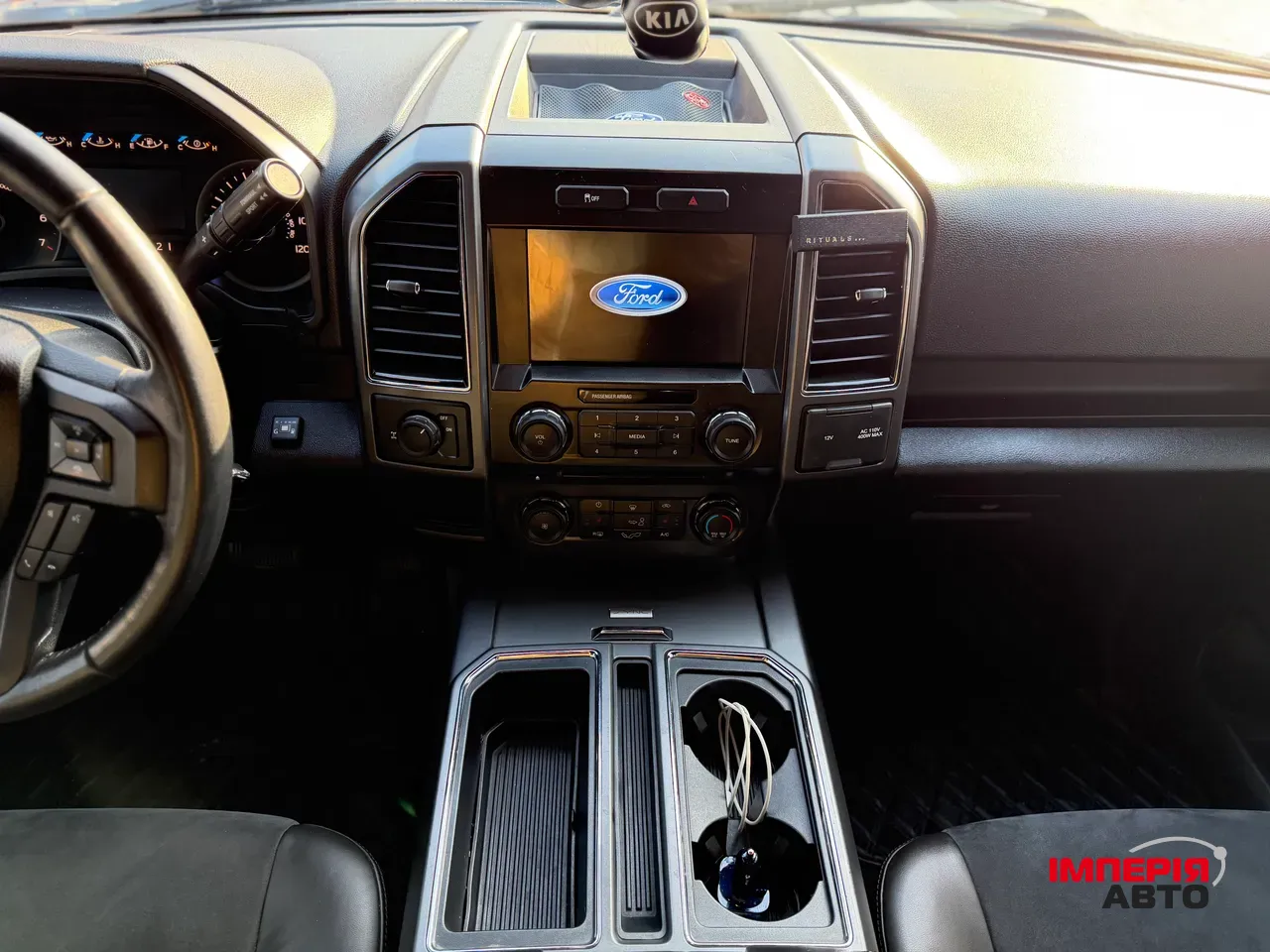 Ford F-150 - фото 43