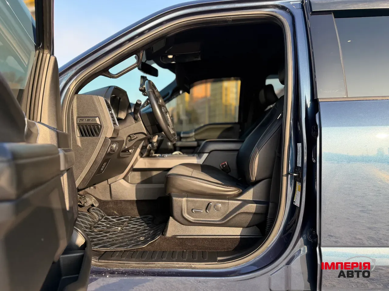 Ford F-150 - фото 23