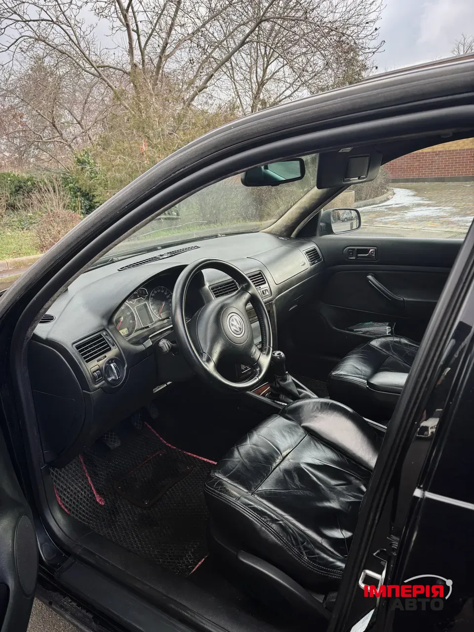 Volkswagen Golf - фото 6