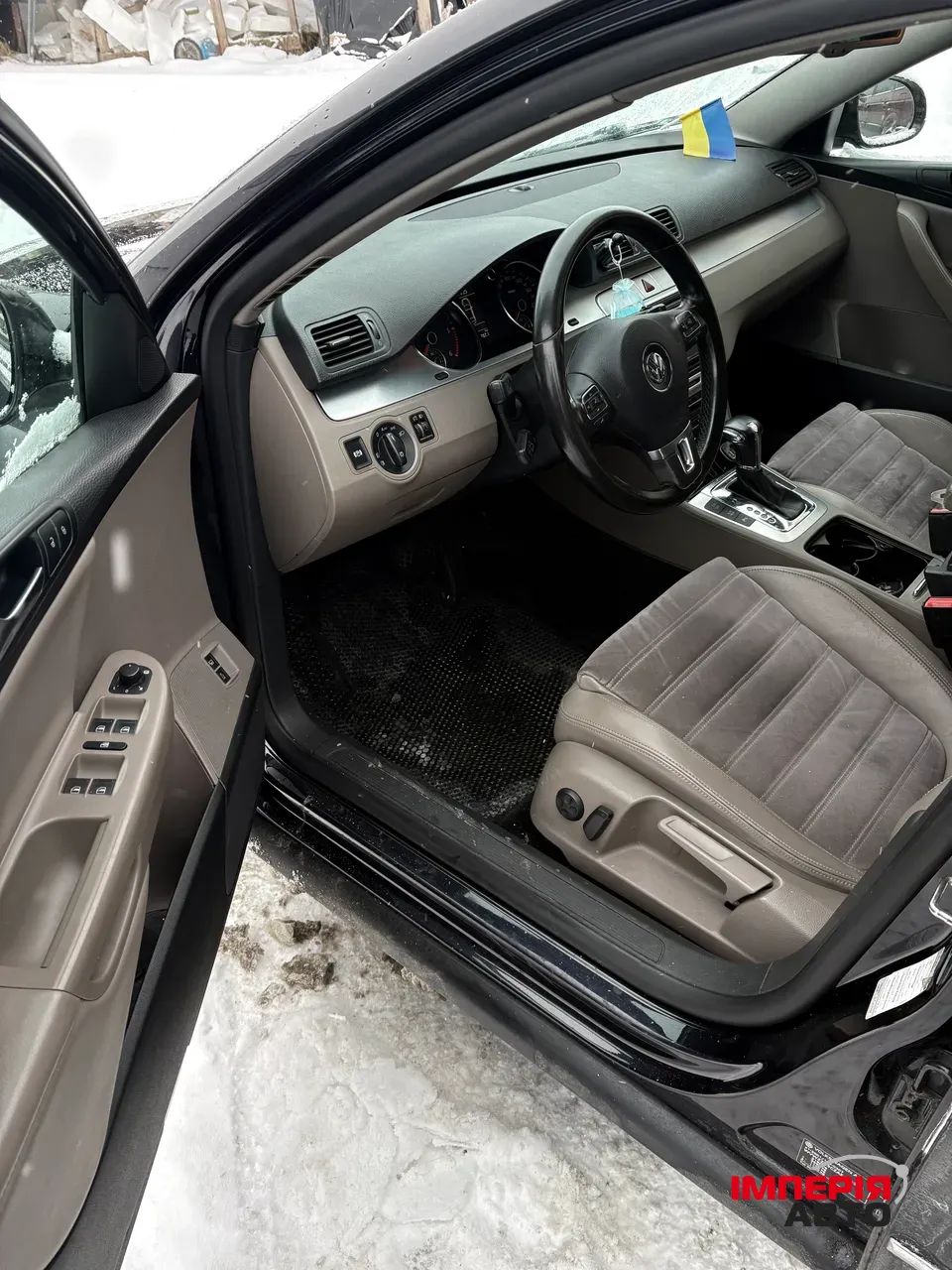 Volkswagen Passat - фото 1