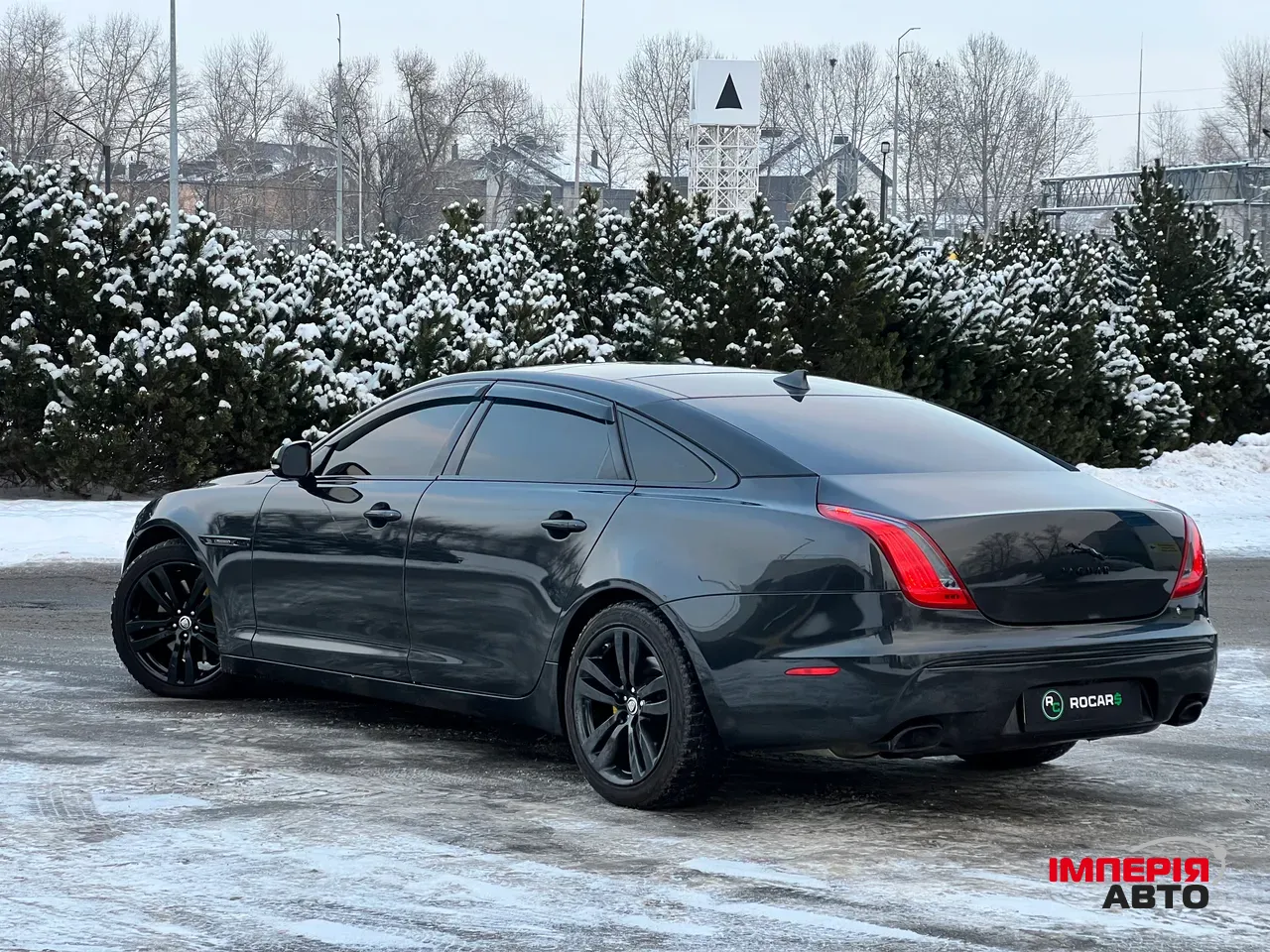 Jaguar XJ - фото 4
