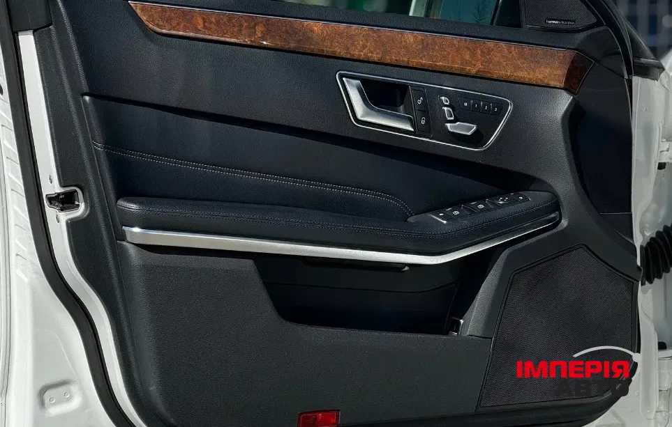 Mercedes-Benz E-Класс - фото 13