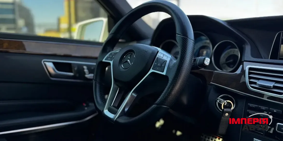 Mercedes-Benz E-Класс - фото 19